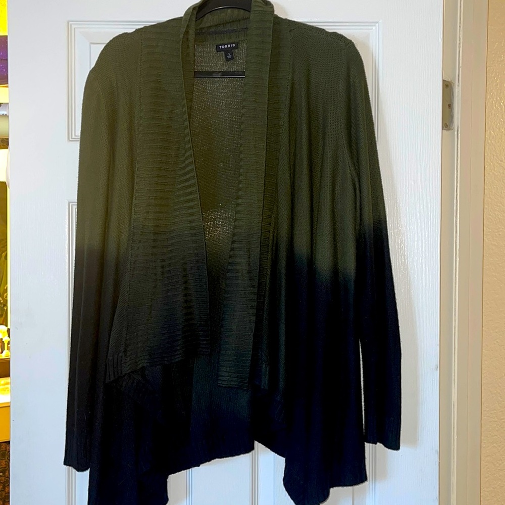 Torrid green/black ombré sweater